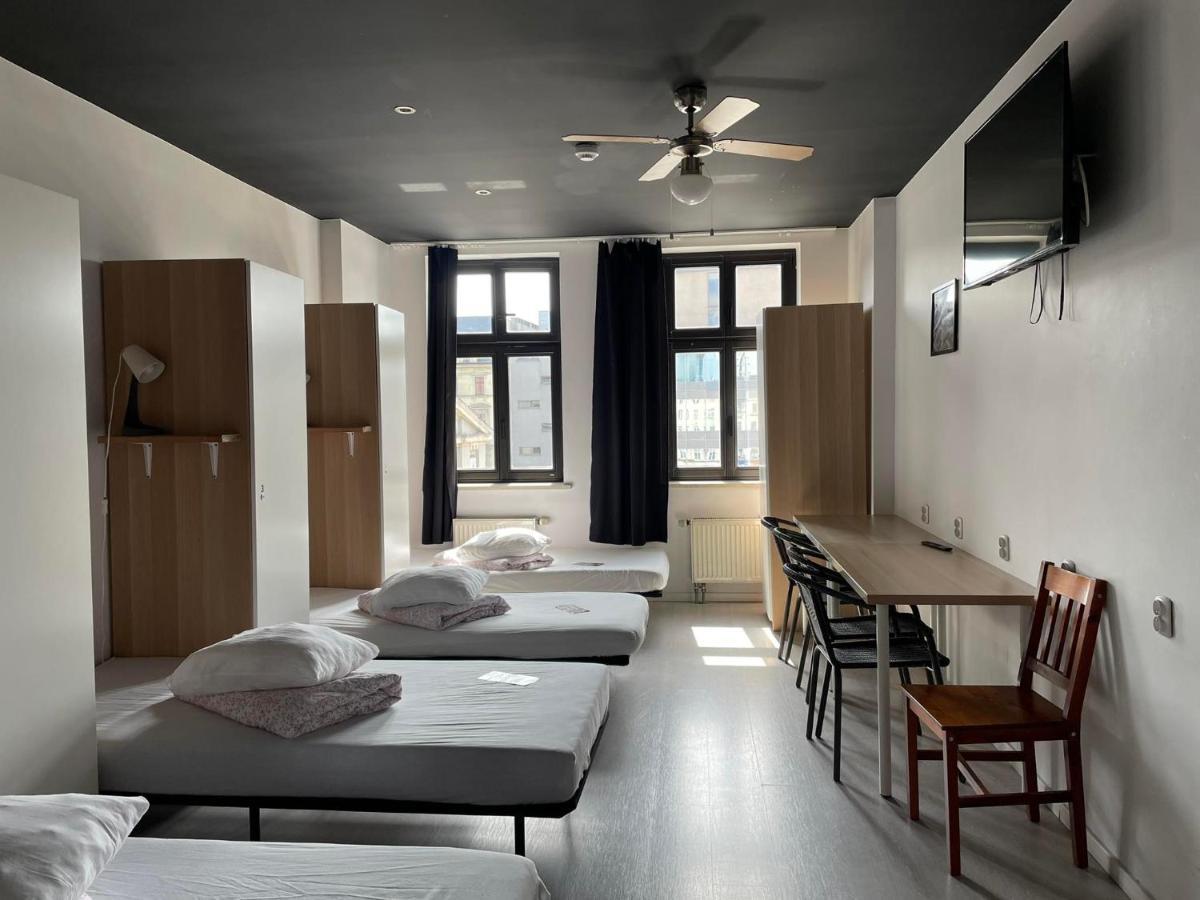 Hostel Kamienica Rynek 7 Katovice Exteriér fotografie