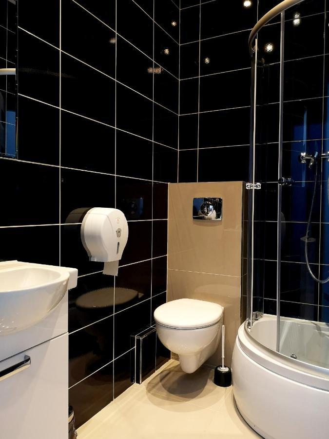 Hostel Kamienica Rynek 7 Katovice Exteriér fotografie